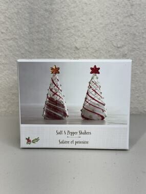 Pier 1 Christmas Tree Blown Glass Art Salt Pepper Shaker Set Holiday Decor NEW